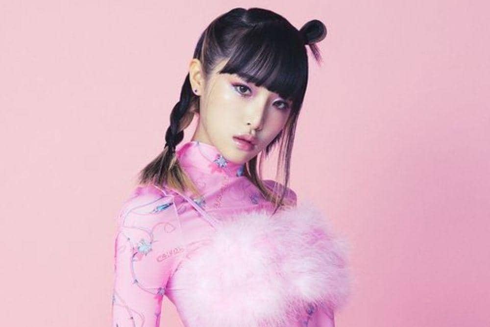 instagram.com/yena.jigumina