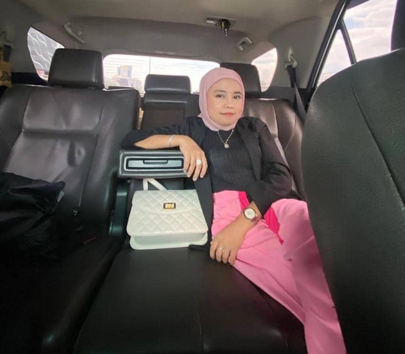 instagram.com/lollyunyu