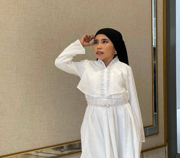 instagram.com/lollyunyu