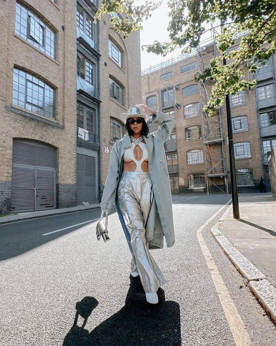 instagram.com/elizrahajeng