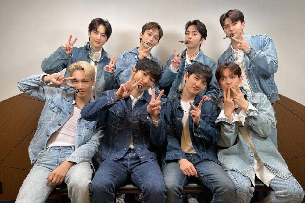 instagram.com/weareone.exo