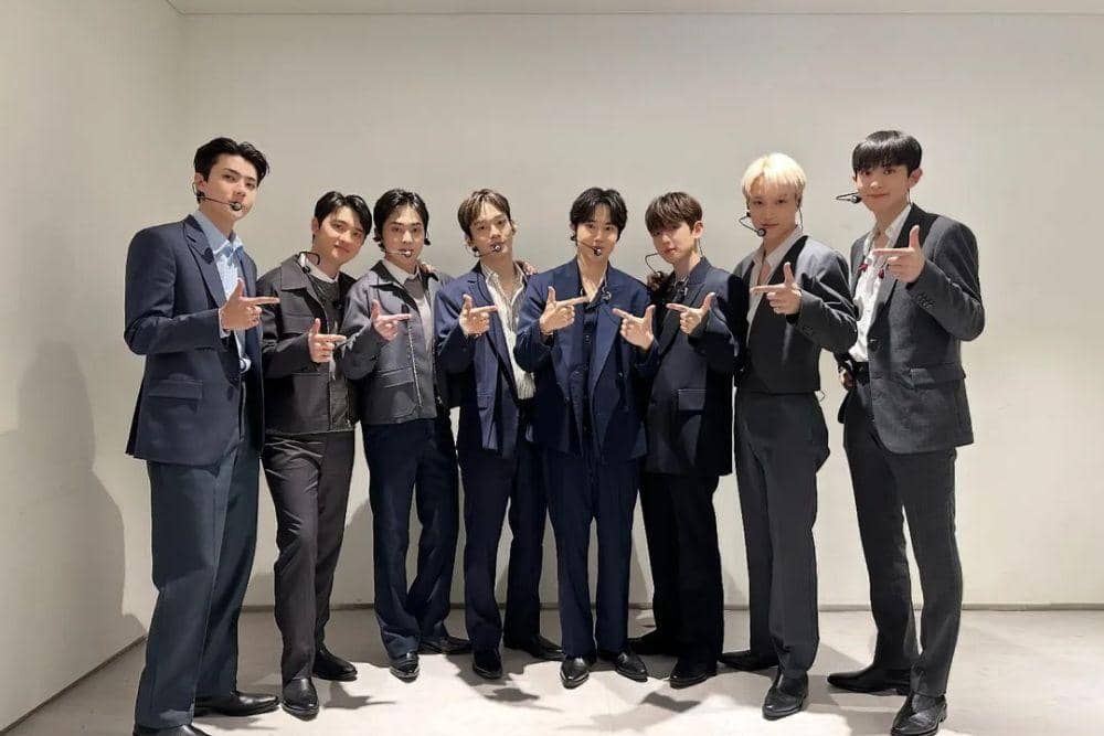 instagram.com/weareone.exo