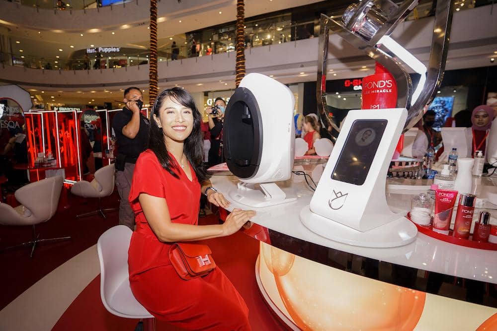 Popbela.com/Pond's Age Miracle