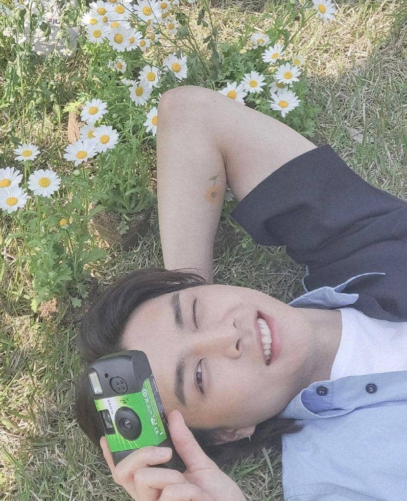 instagram.com/johnnyjsuh