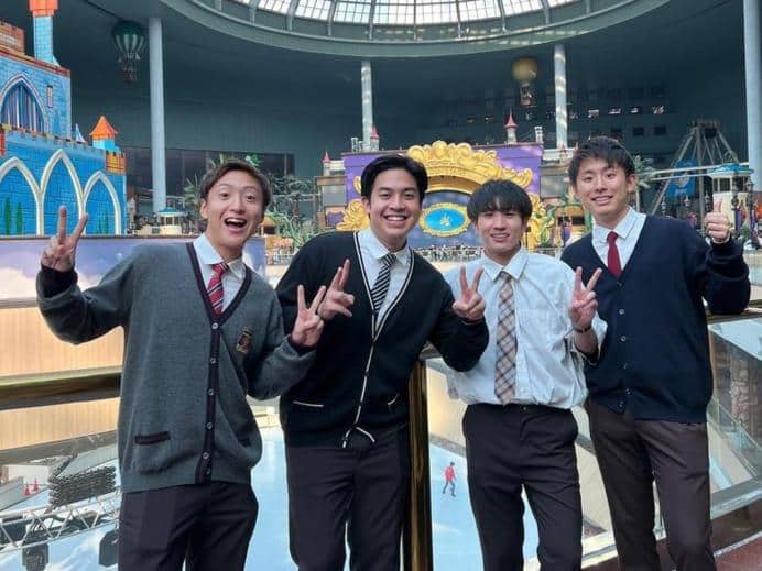 Instagram.com / tomoyama23