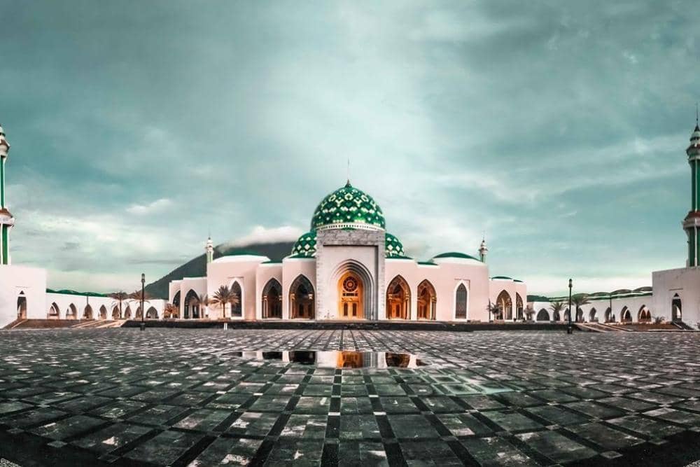 instagram.com/mrsalasanto