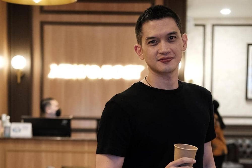 Instagram.com/thereal_rezkyadhitya