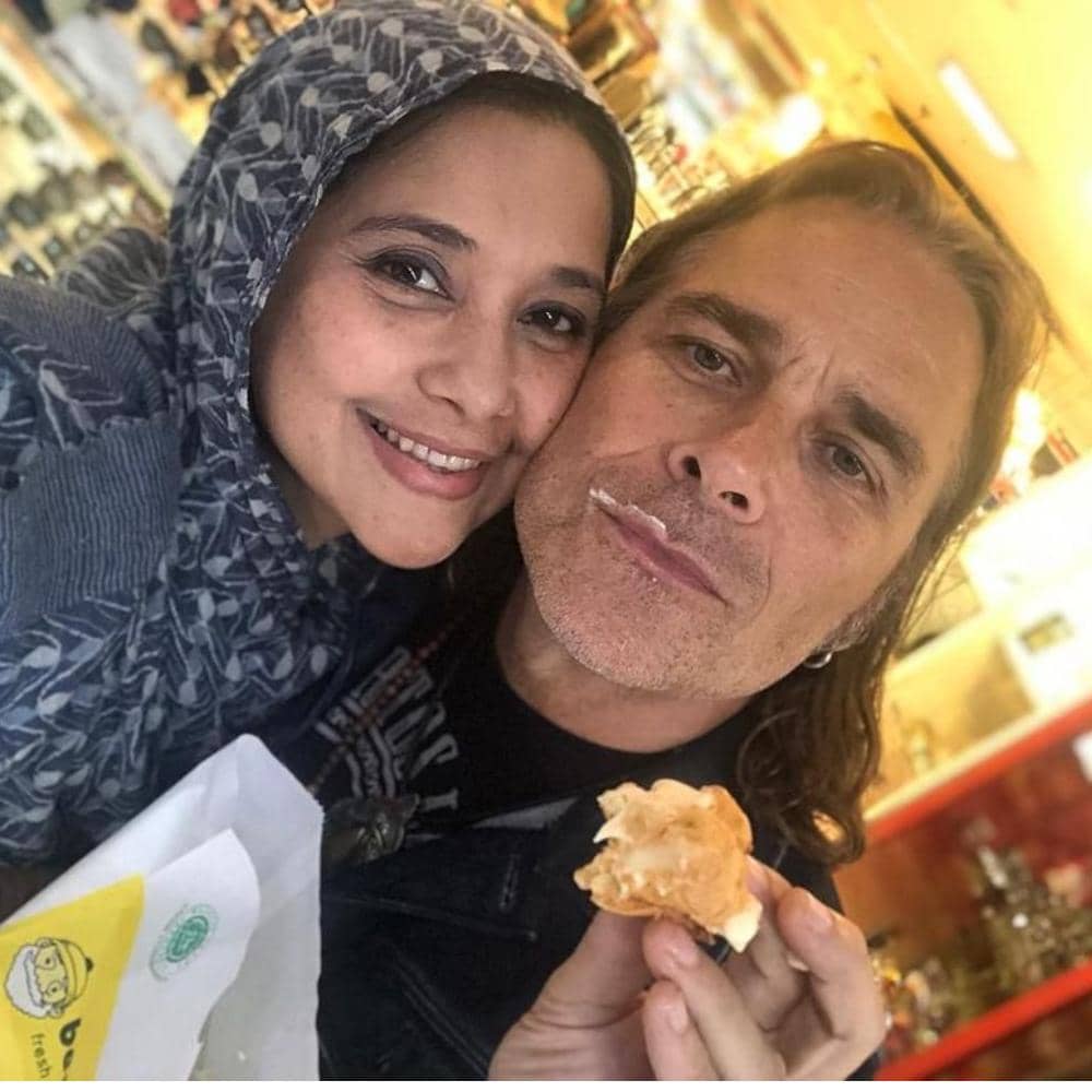 instagram.com/ayukhadijahazhari