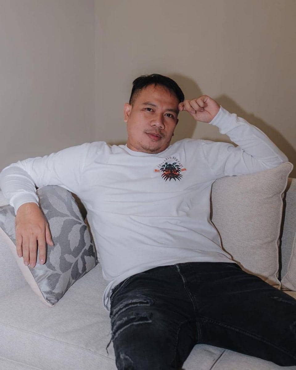 Instagram.com/Vickyprasetyo777