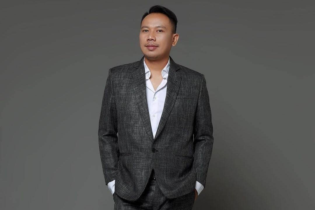 Instagram.com/Vickyprasetyo777