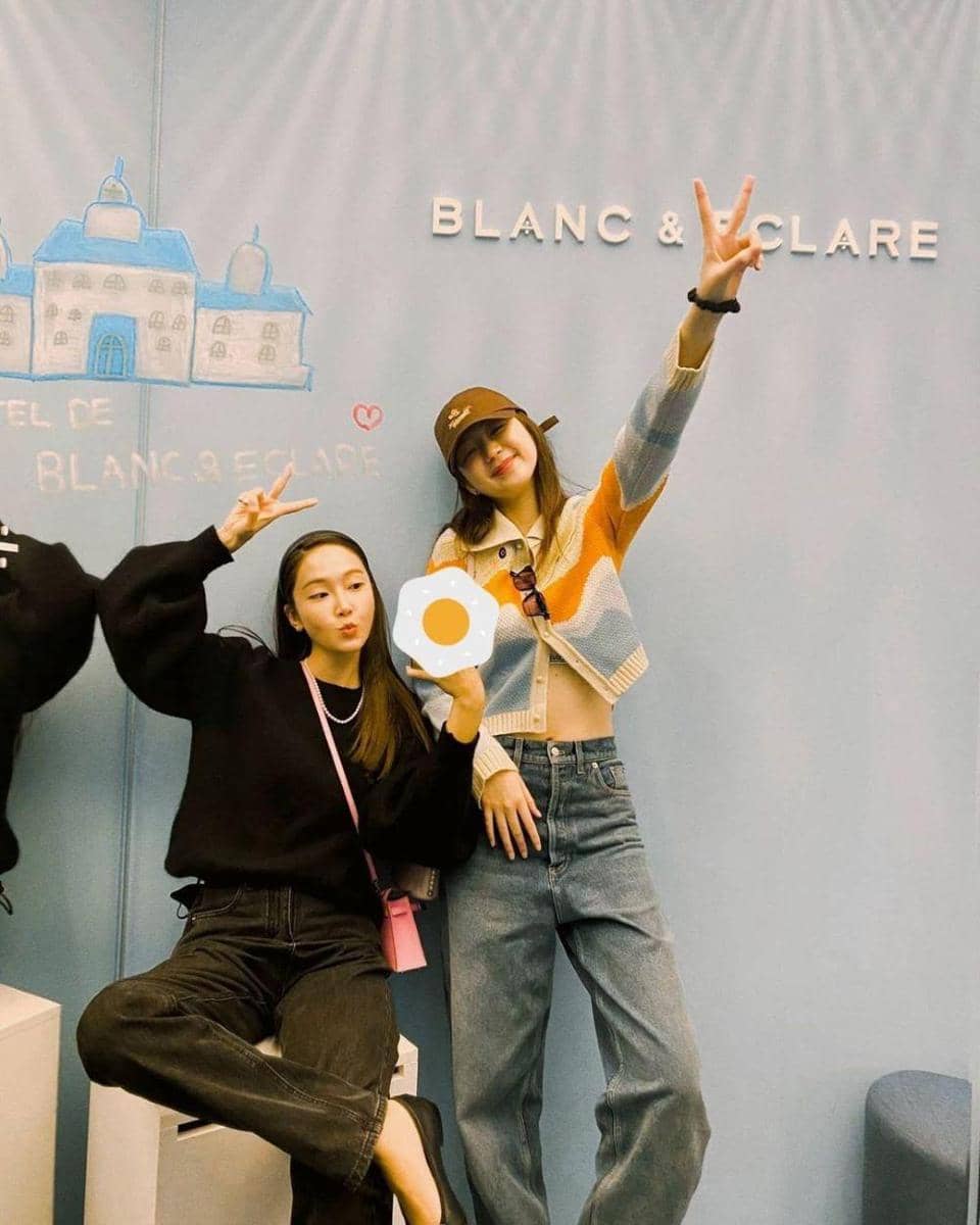 instagram.com/thanaerngnin