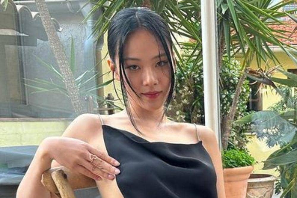 instagram.com/nakedbibi