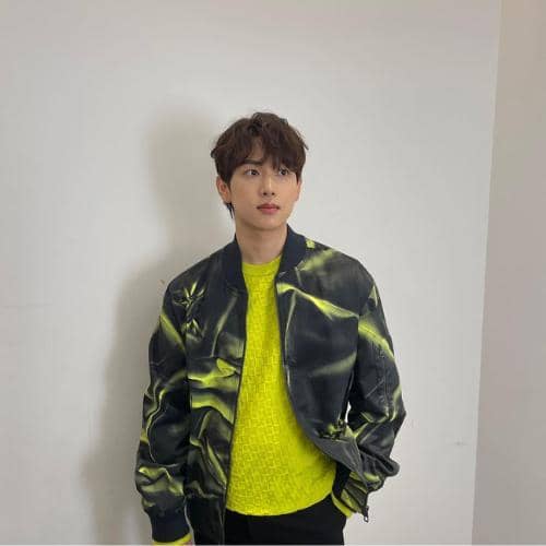 instagram.com/yim_siwang