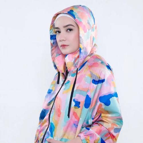 instagram.com/anneofficial1990