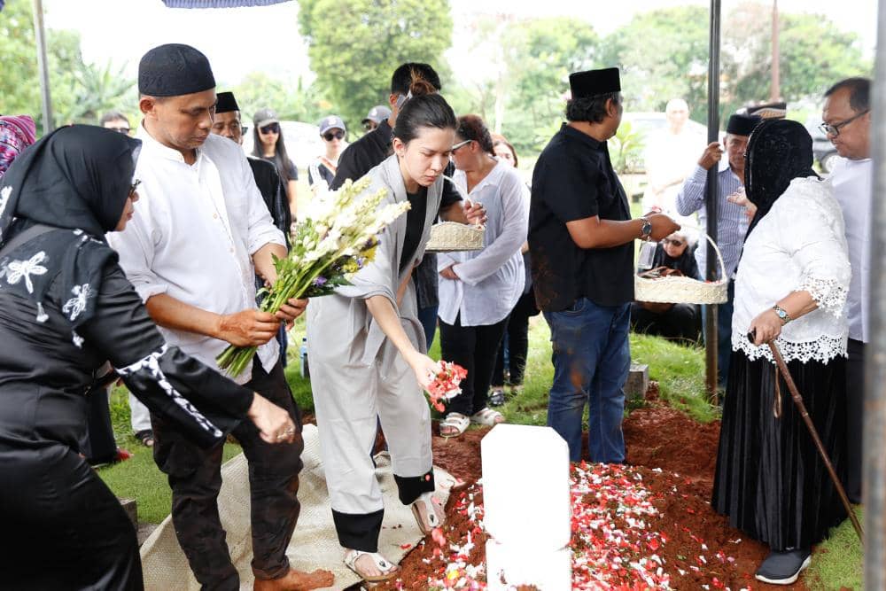 instagram.com/michellejoan_