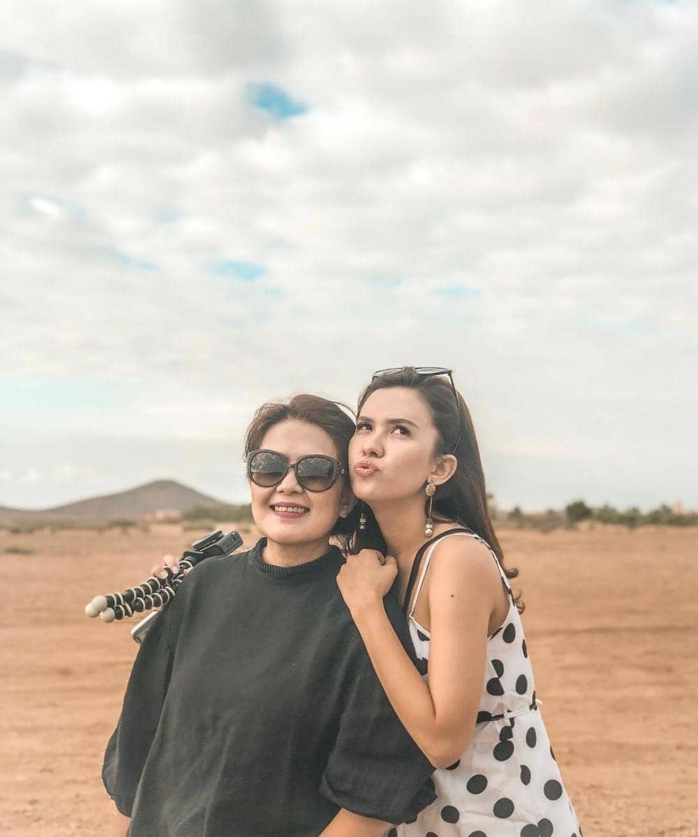 instagram.com/michellejoan_