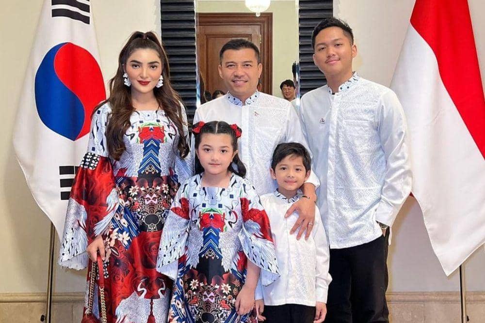 instagram.com/ashanty_ash