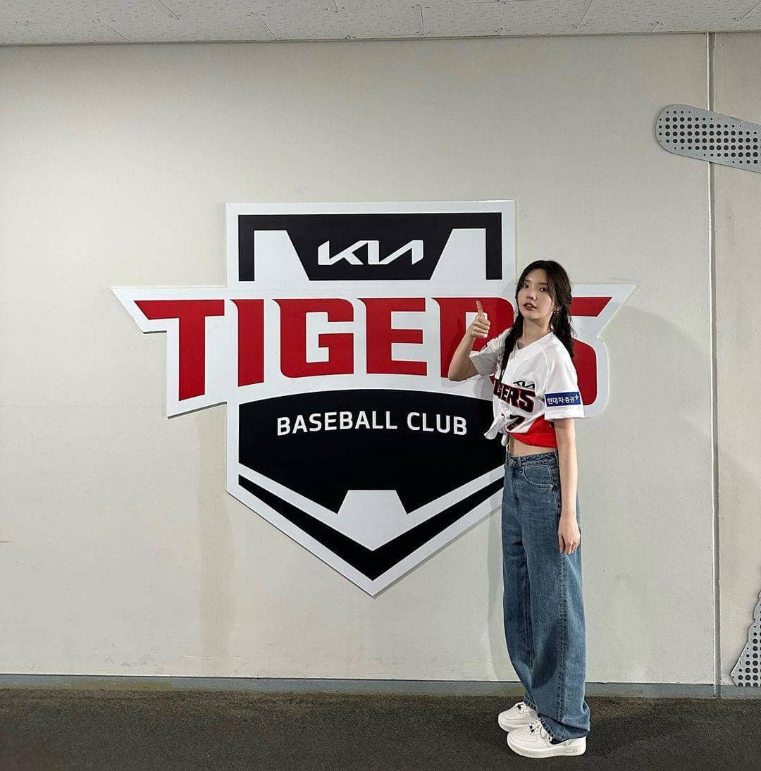 instagram.com/xooos_