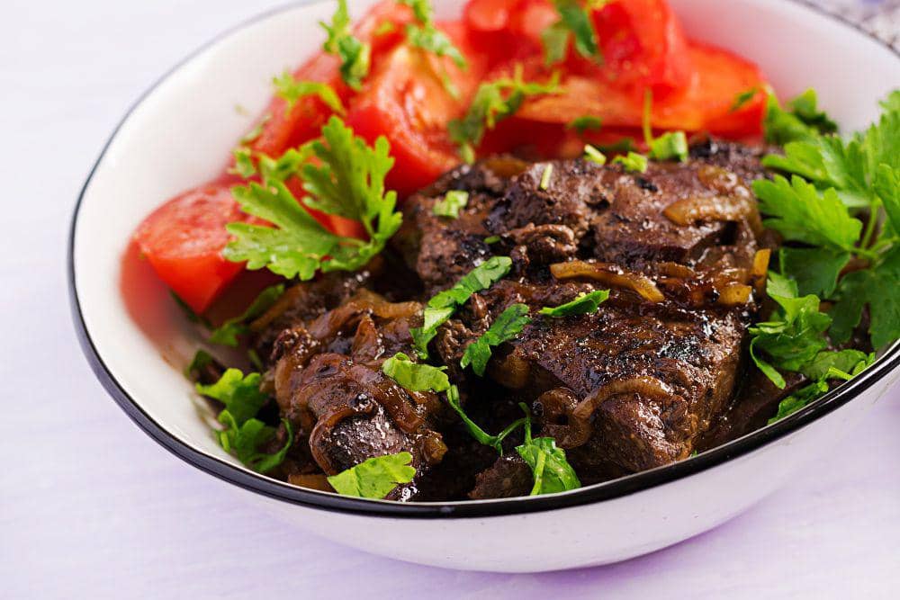 ilustrasi tumis kambing lada hitam (freepik.com/timolina)