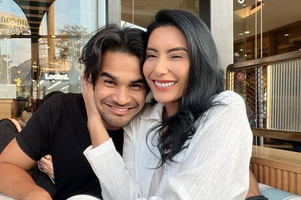 Instagram.com/tyasmirasih