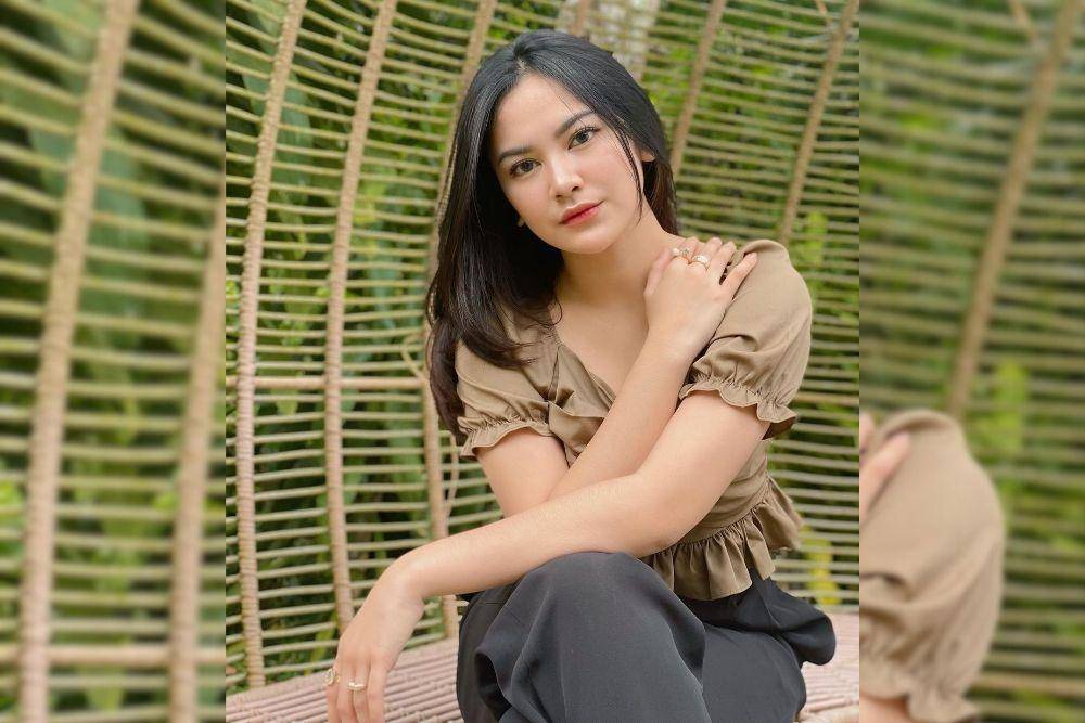 instagram.com/mahaliniraharja