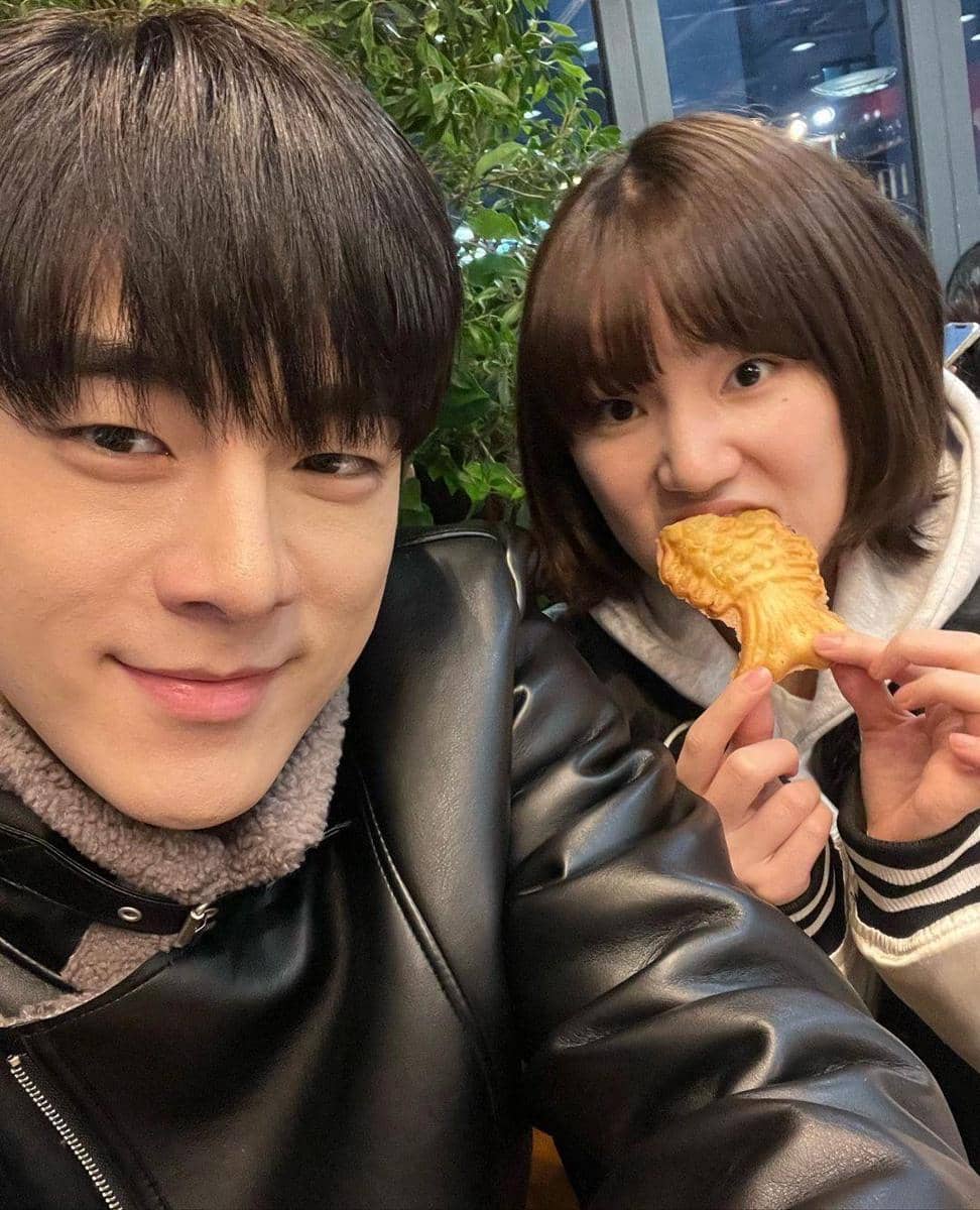 instagram.com/u_junghoo