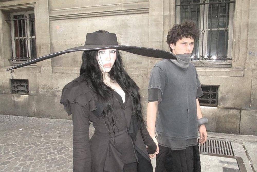 instagram.com/noahcyrus