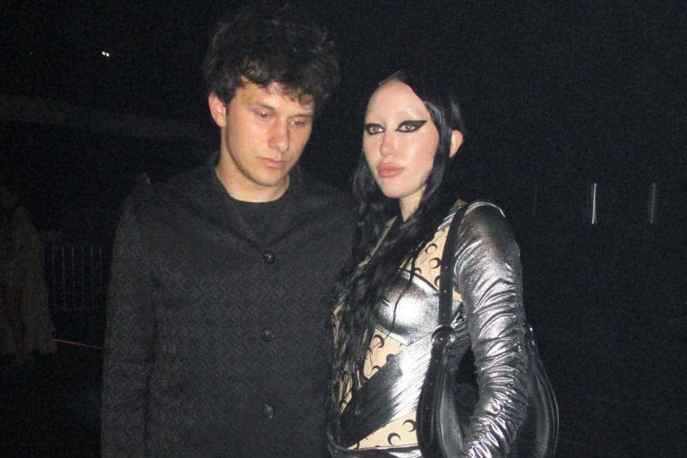 instagram.com/noahcyrus