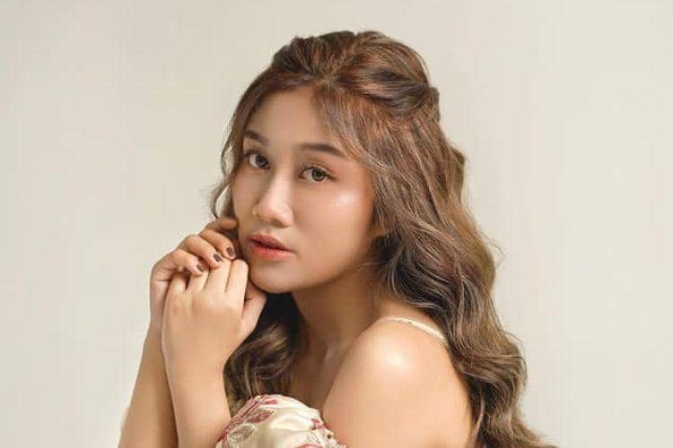 Instagram.com/awdella