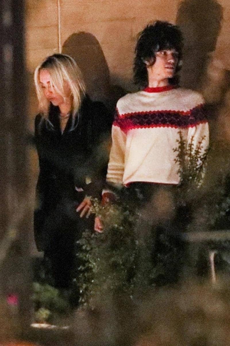 THE HOLLYWOOD JR/BACKGRID