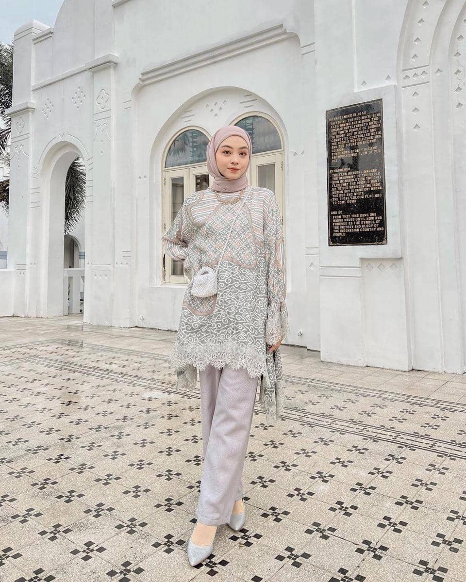 instagram.com/meiraniap