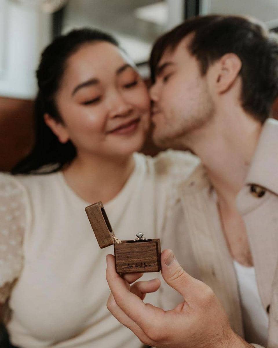 instagram.com/lanacondor