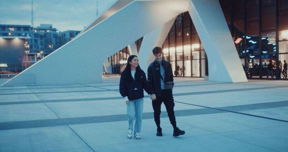 instagram.com/lanacondor