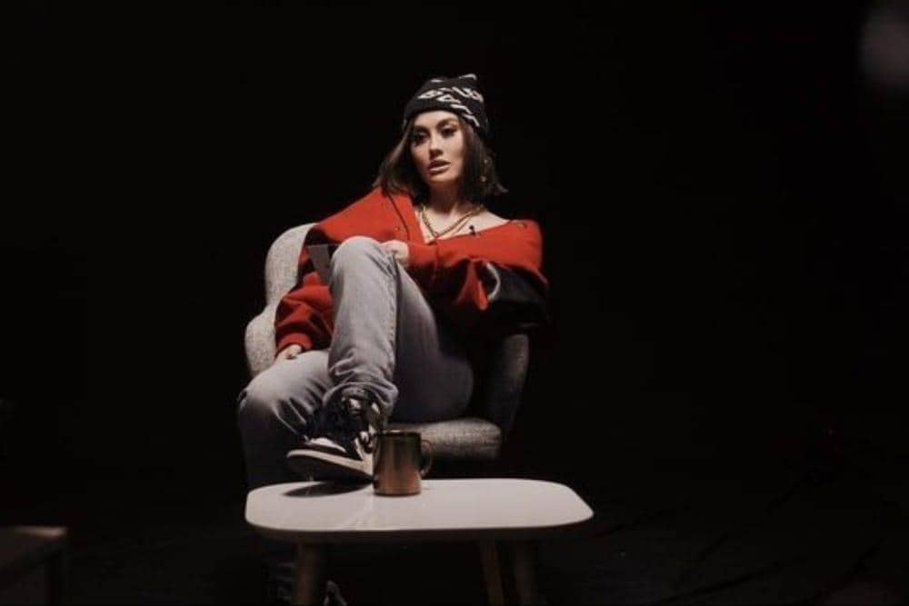 Instagram.com / agnezmo