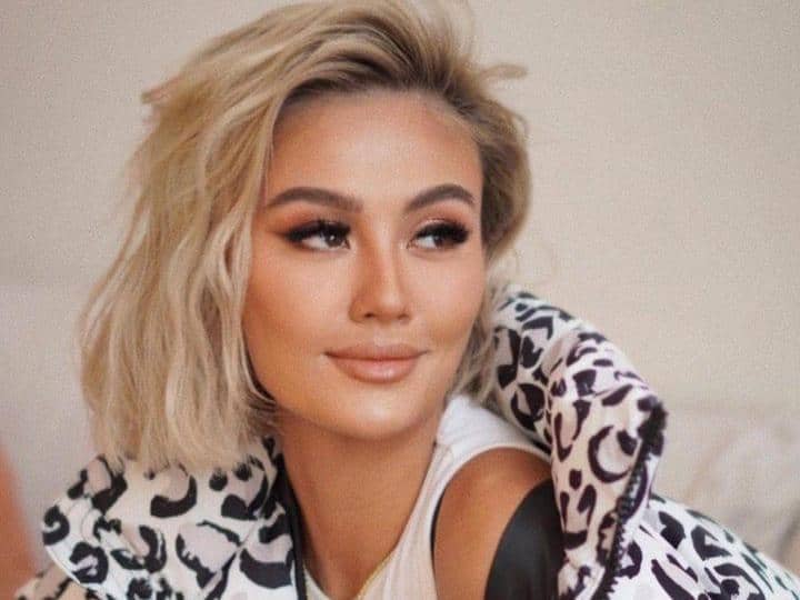 Instagram.com / agnezmo