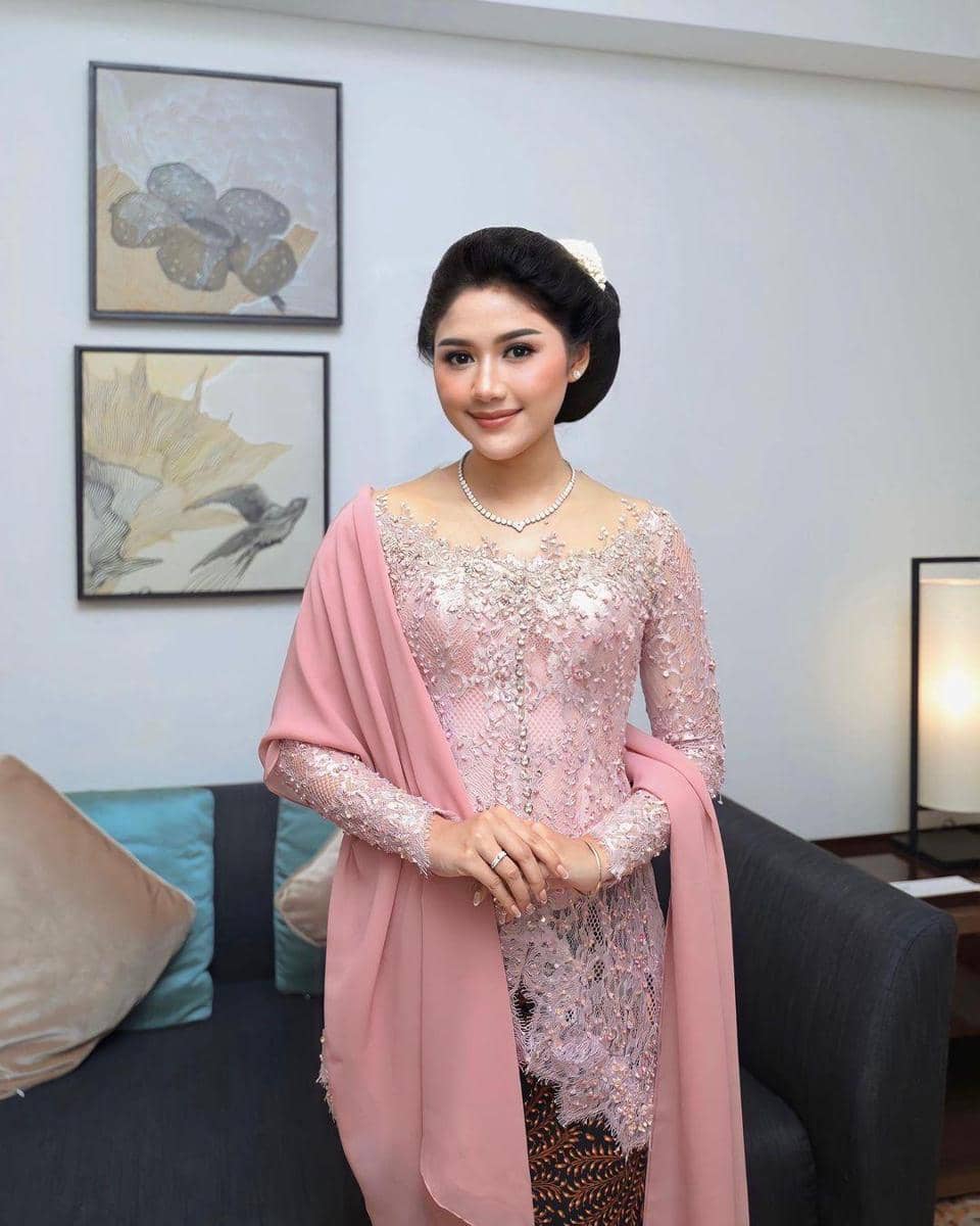 instagram.com/erinagudono