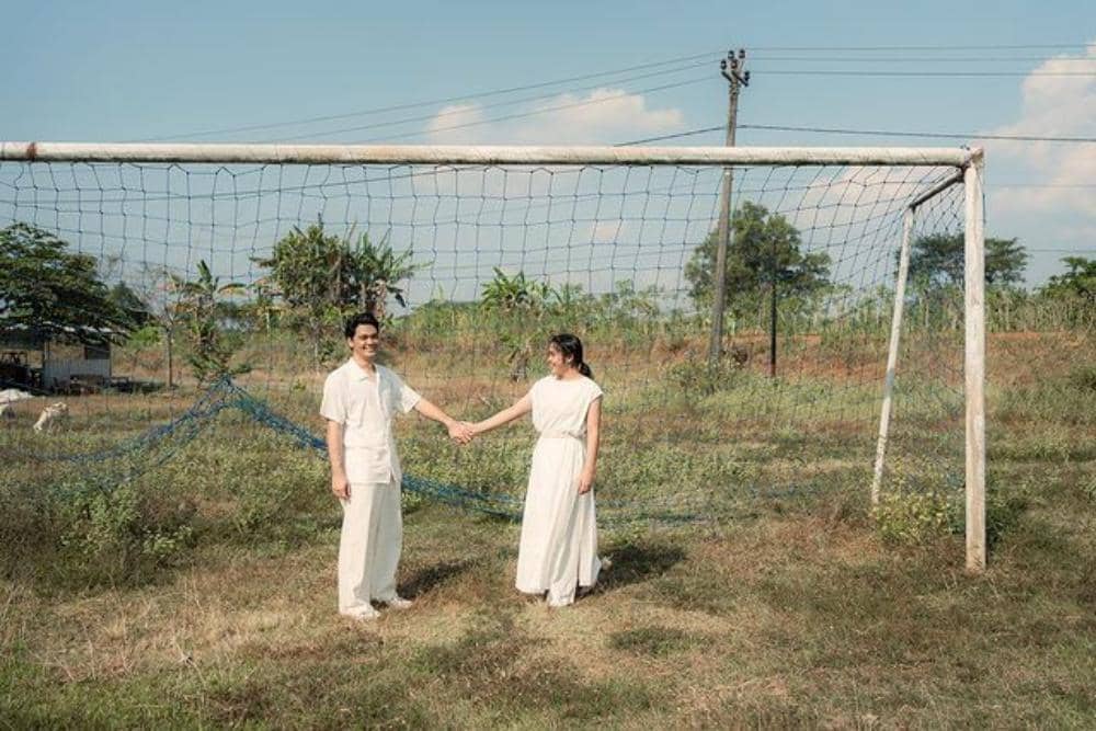 instagram.com/mikha97