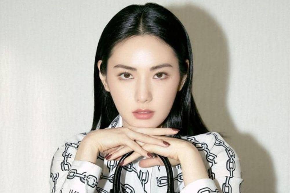 instagram.com/jin_a_nana