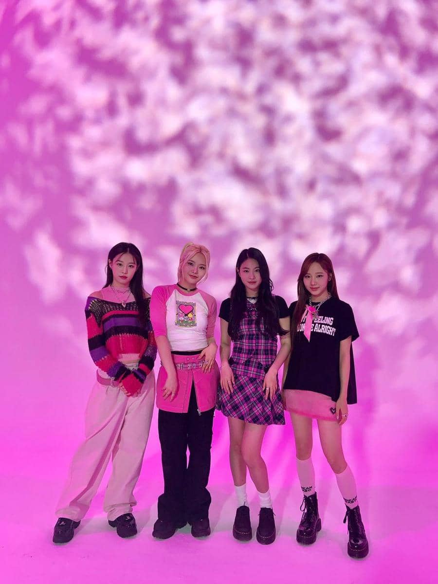 twitter.com/we_fiftyfifty