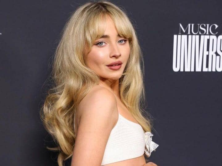 Instagram.com / sabrinacarpenter