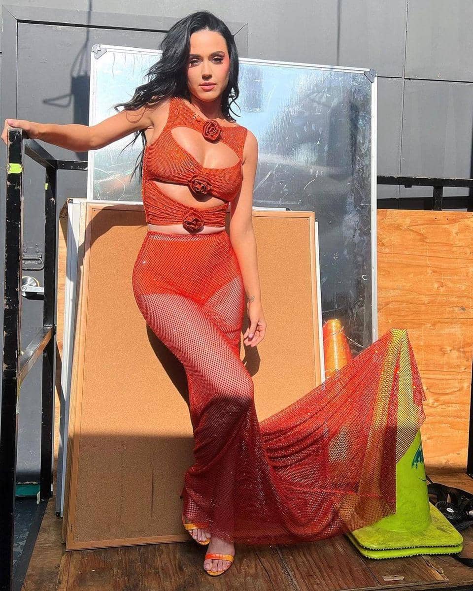 instagram.com/katyperry