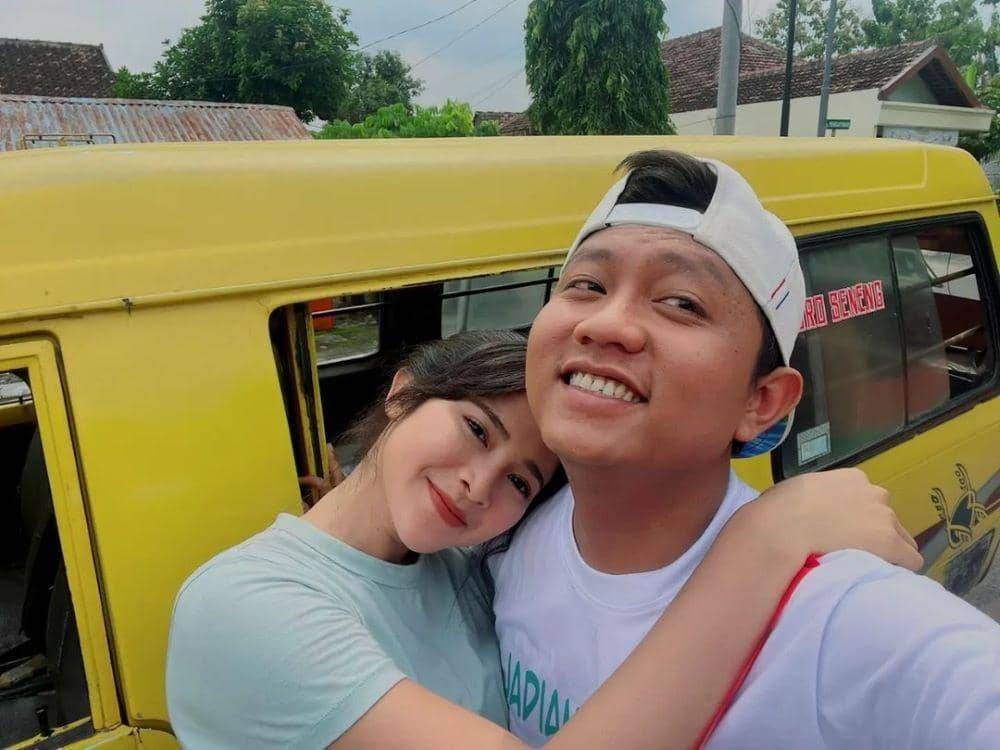 instagram.com/denny_caknan