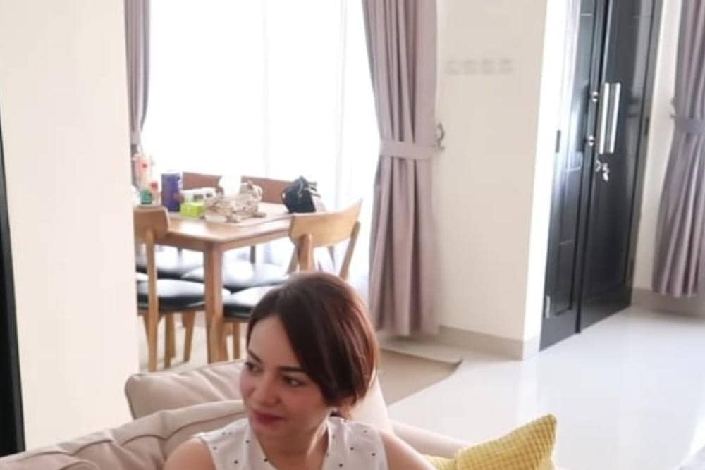 youtube.com/@HestiPurwadinataAsli