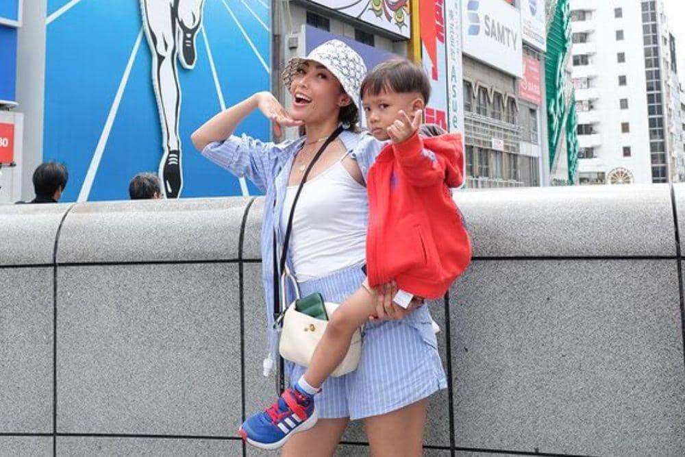 instagram.com/mrsayudewi