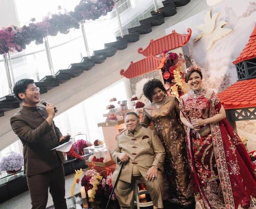 instagram.com/tinatoon101