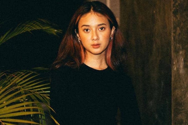 Instagram.com/rahmaniaastrini