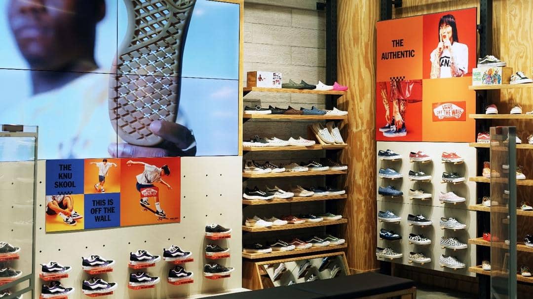 dok. Vans