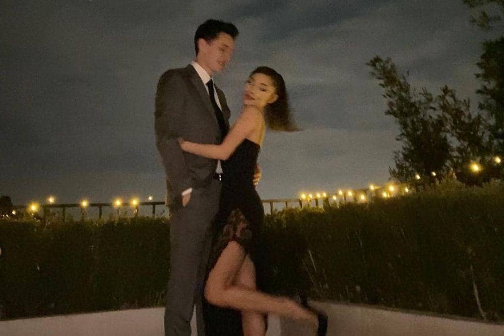 instagram.com/arianagrande