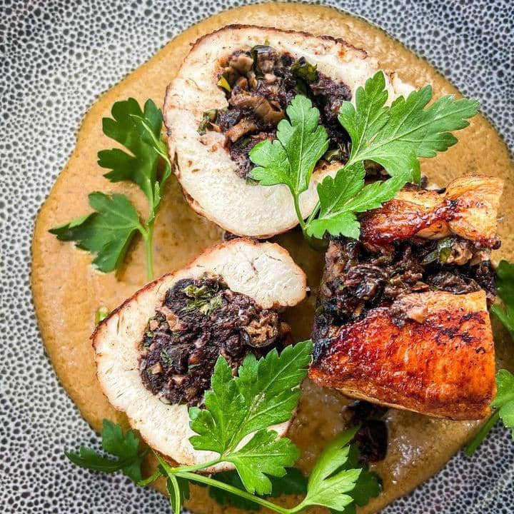 Instagram.com / gastronombyjon