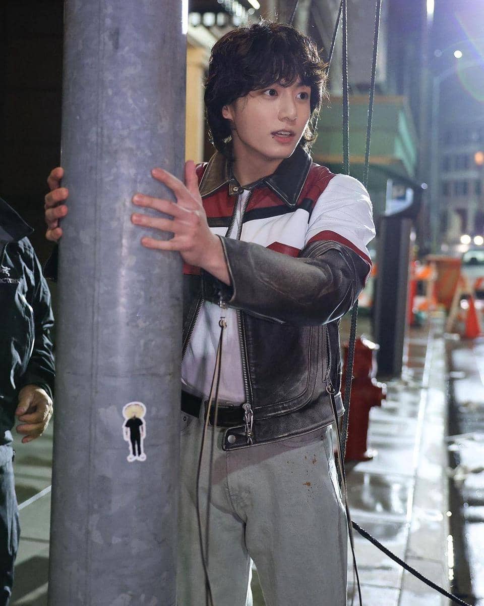 instagram.com/hybe.labels